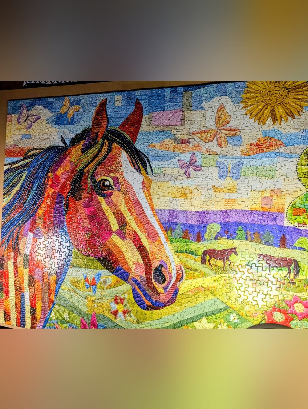 Springbok 1000-Piece Colorful Horse Jigsaw Puzzle - Picture 3 of 3